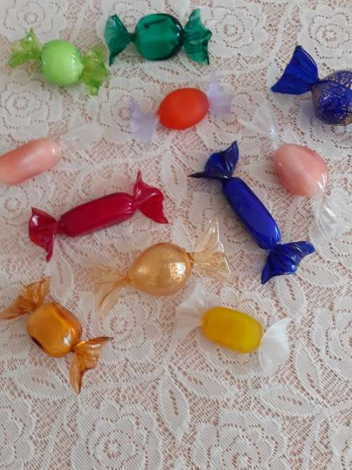 11 MURANO SWEETS  R50 EACH